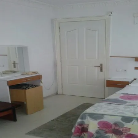 Hotel Ulke Yalova (Yalova)